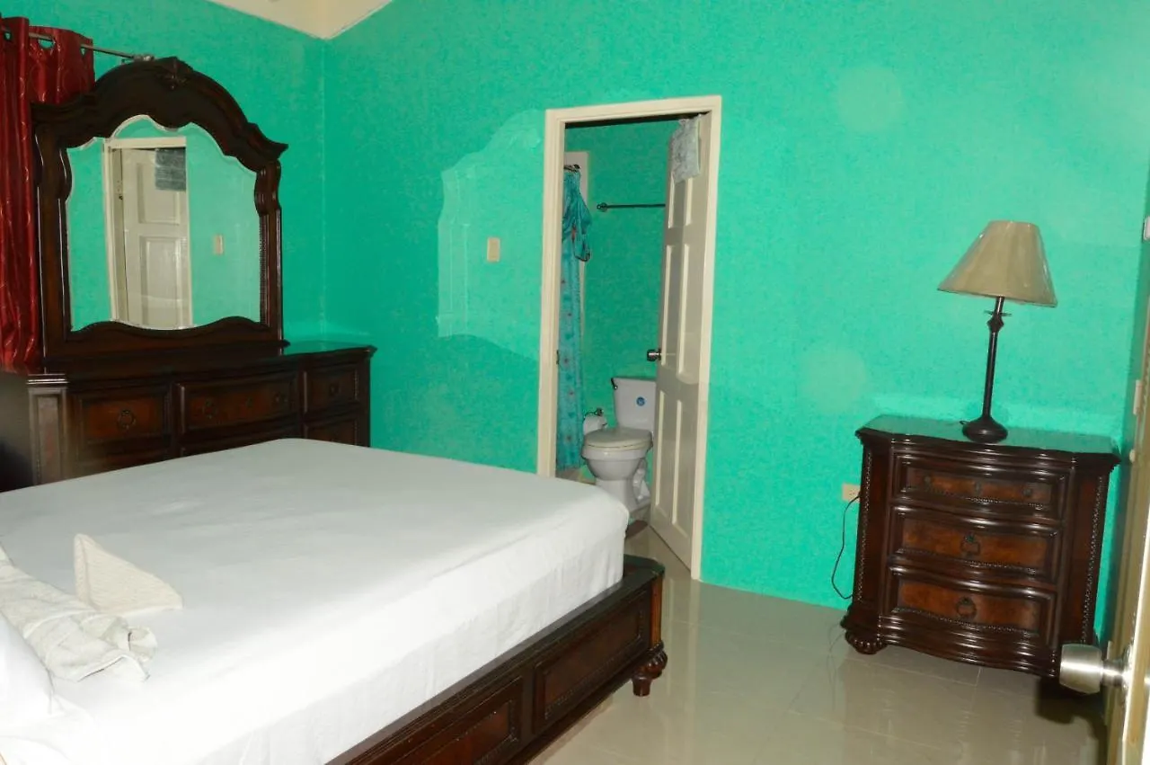 Casa de Férias Josan'S Haven Vila Ocho Rios